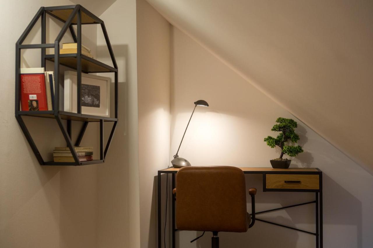 Apartment Modern